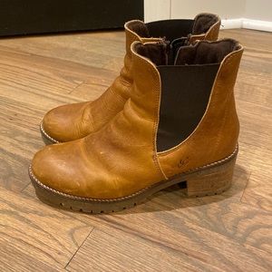 Bos&Co leather boots. Size 39 (8-8.5 american)